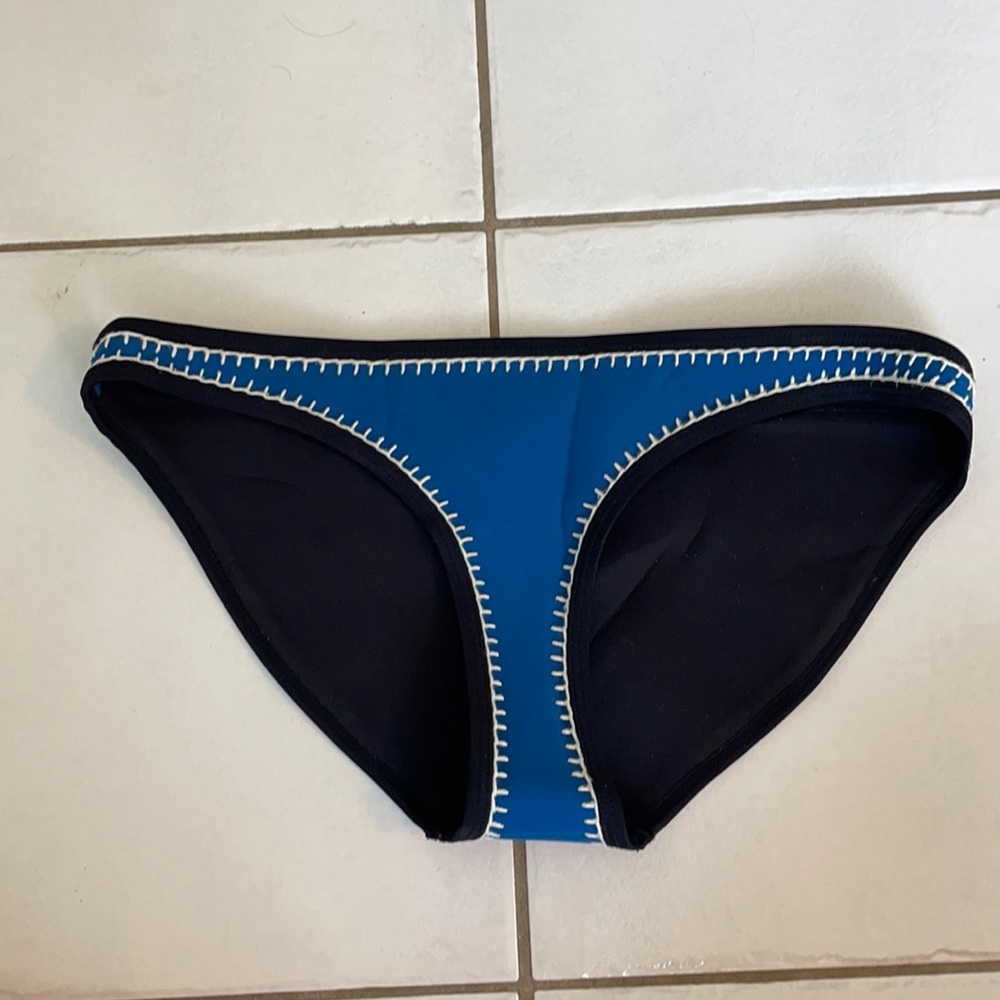 Triangl swim set comes together